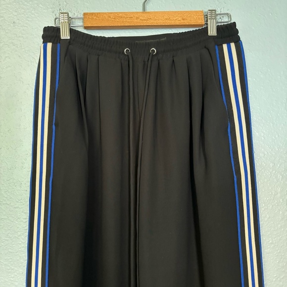 Karen Millen Wide Leg Sporty Trousers Black with Blue White Side Stripe - Picture 4 of 11